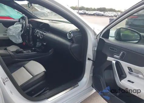 2021 Mercedes-Benz A 220 из США, поврежденный, VIN W1K3G4EB2MJ286059